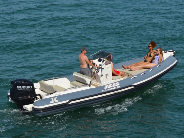 Noleggiare una Joker Boat JOKER 22 a Arradon