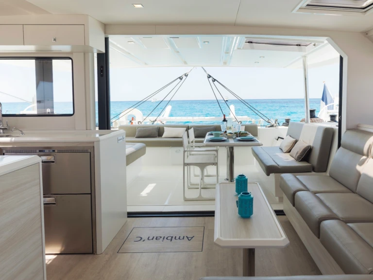 Noleggio Catamarano a Mahón – Catana Catana 53