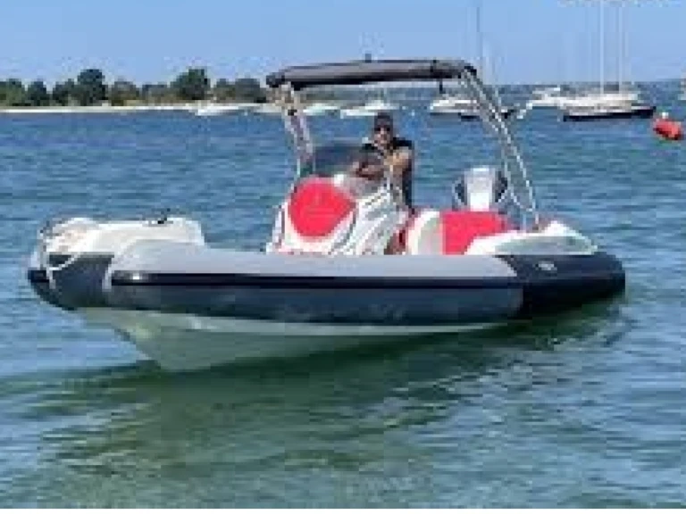 Noleggio barche Prua al vento Thor 7  a Marsiglia su Samboat