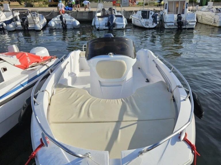 Noleggio Barca a motore a San Fiorenzo – Sessa Marine Key Largo One