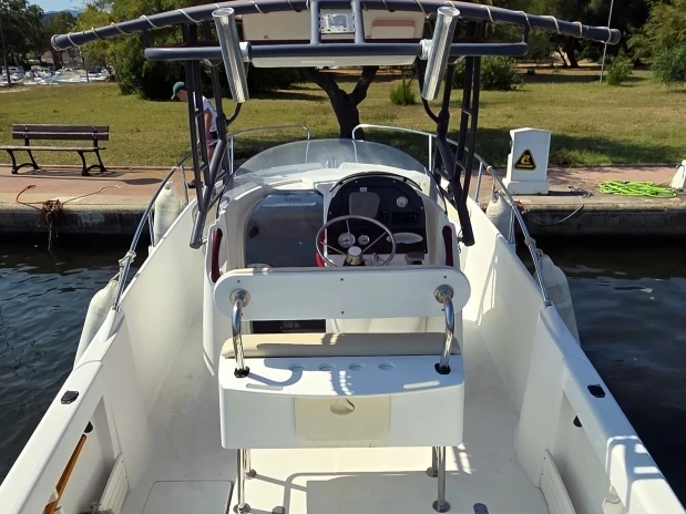 Noleggio barche Bénéteau Flyer 750 Open a San Fiorenzo su Samboat