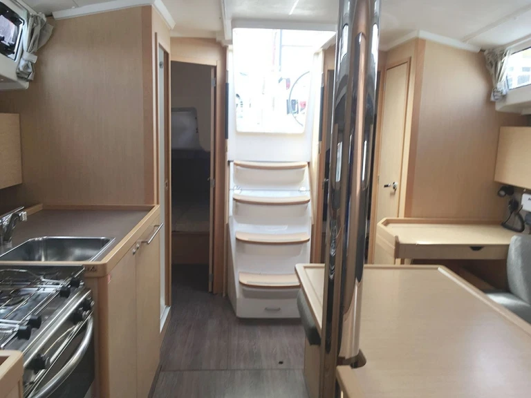 Noleggio barche Cambrils economico Oceanis 38.1