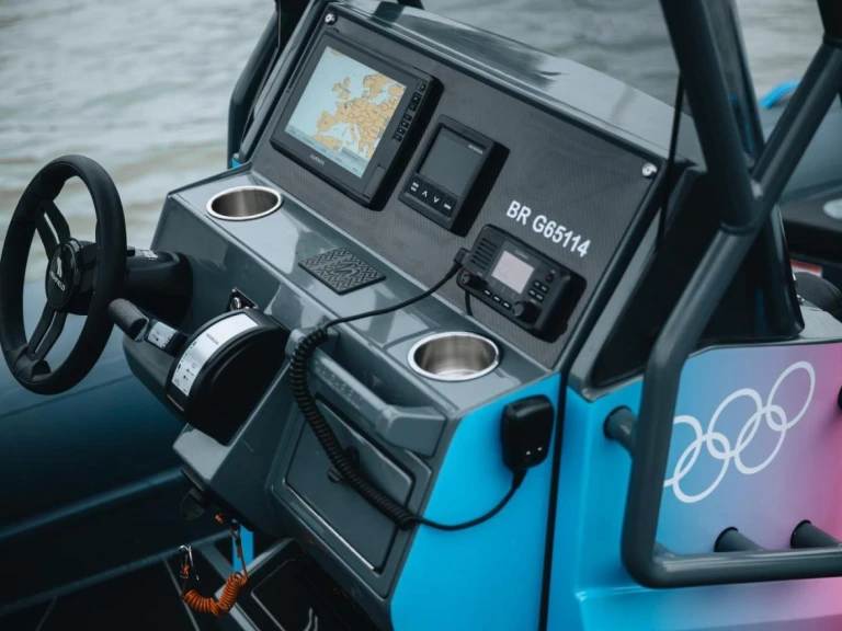 Noleggio barche Highfield Patrol 660 a La Trinité-sur-Mer su Samboat