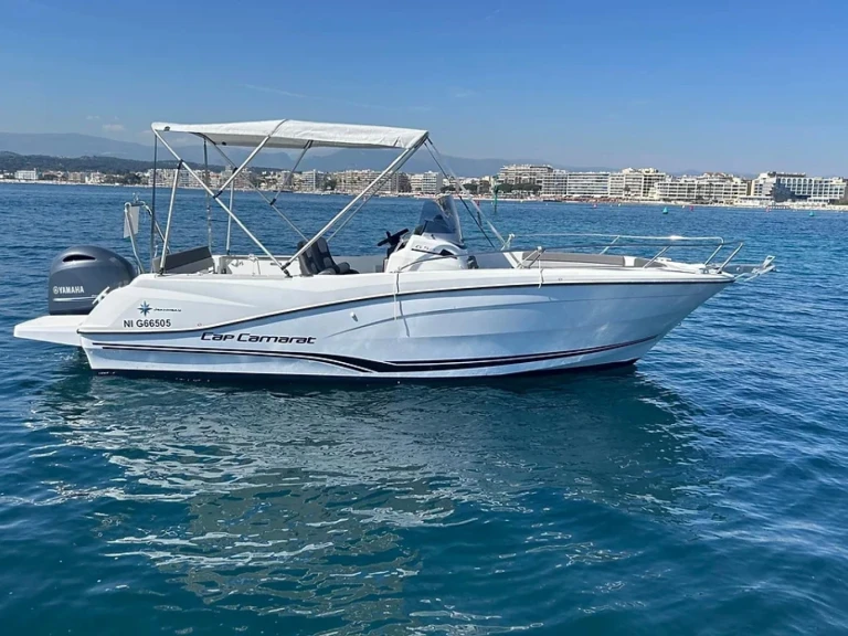 Noleggiare una Jeanneau CAP CAMARAT 6,5 CC Style a Antibes