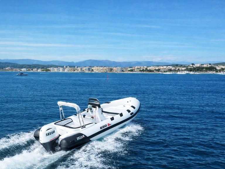 Noleggio Gommone a Antibes – Selva Selva D650 Family