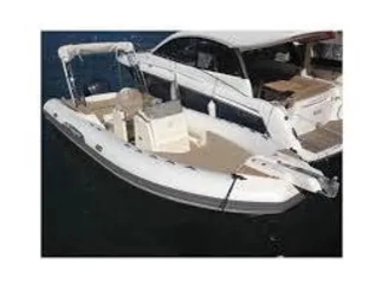 Noleggio Gommone Capelli con patente nautica