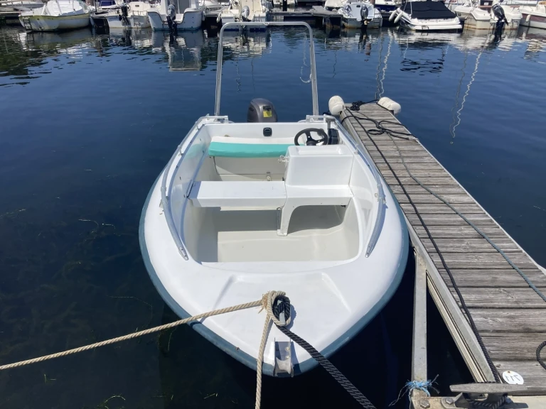 Noleggio Barca a motore con o senza skipper Yamarin a Sanguinet