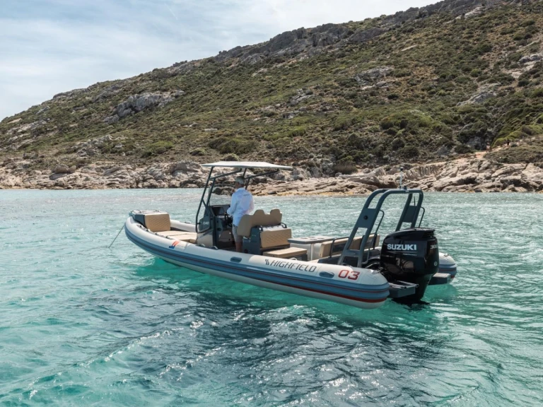 Noleggiare una Highfield Highfield Sport 800 a Propriano