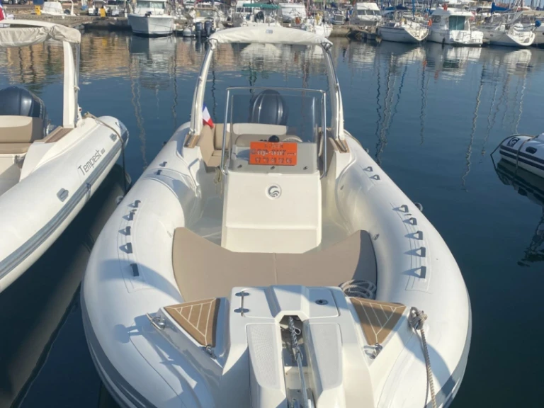 Noleggio a Port de Saint-Cyprien Méditerranée – Capelli Tempest 775 su SamBoat