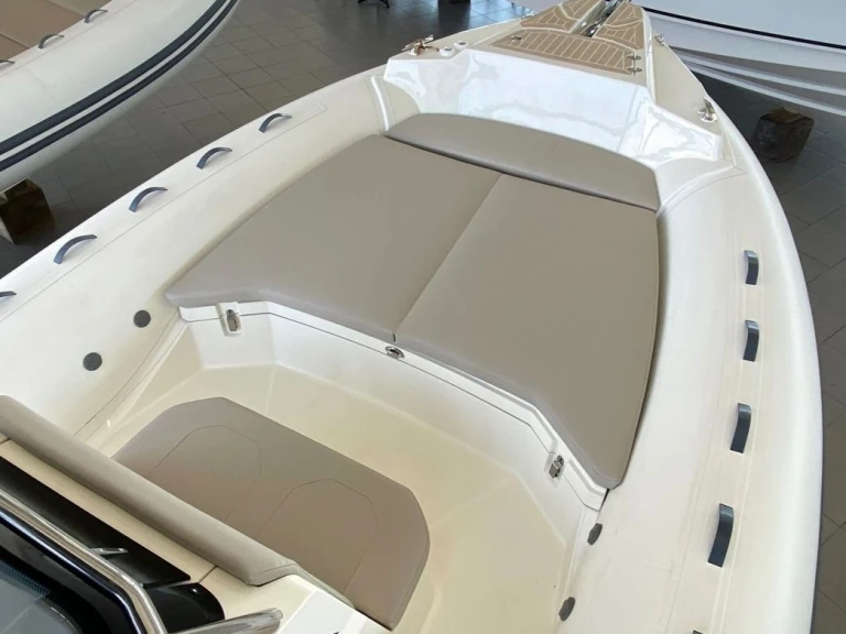 Noleggio a Port de Saint-Cyprien Méditerranée – Capelli Tempest 900 su SamBoat