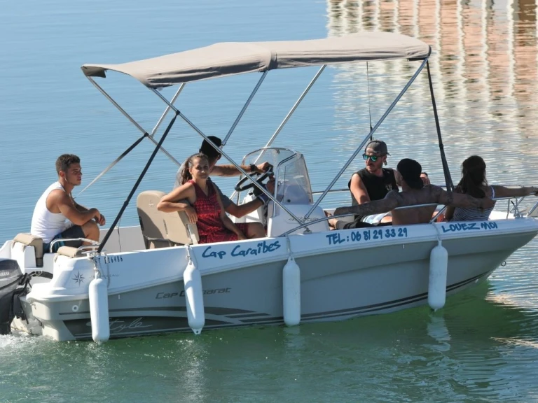 Noleggiare una Quicksilver Activ 605 Sundeck a Sète