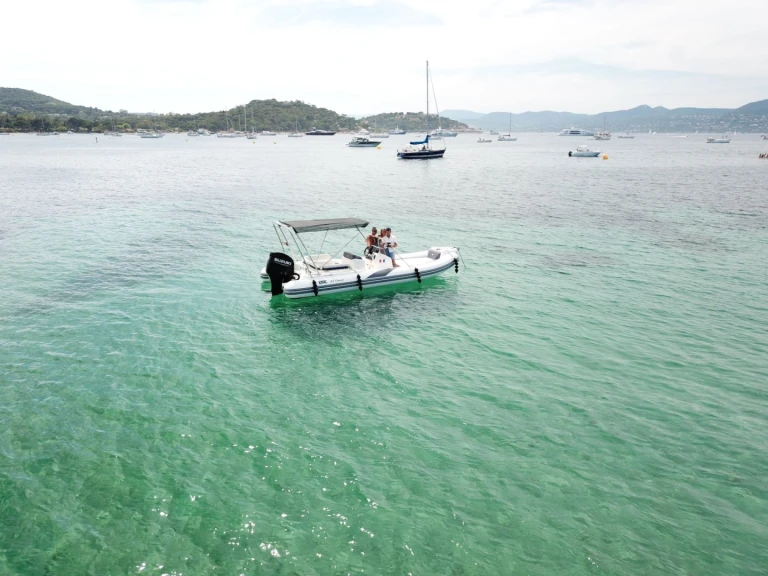 Noleggio Gommone con o senza skipper Bsc a Cogolin