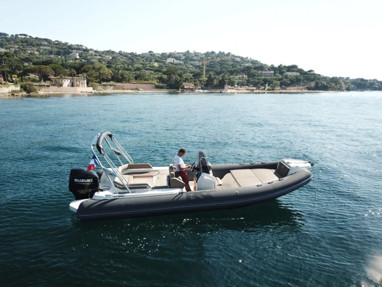 Bsc BSC 78 da affittare a  Cogolin