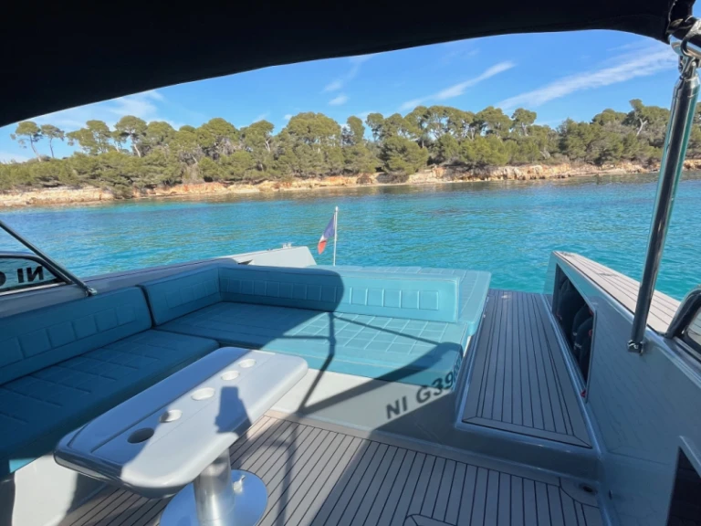 Noleggio Yacht di lusso con o senza skipper VanDutch a Saint-Jean-Cap-Ferrat