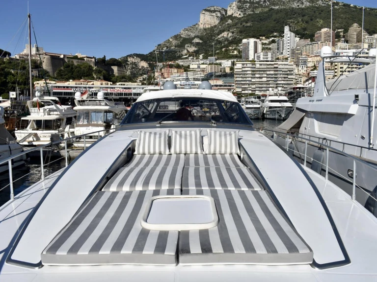 Noleggio Yacht di lusso Leopard con patente nautica