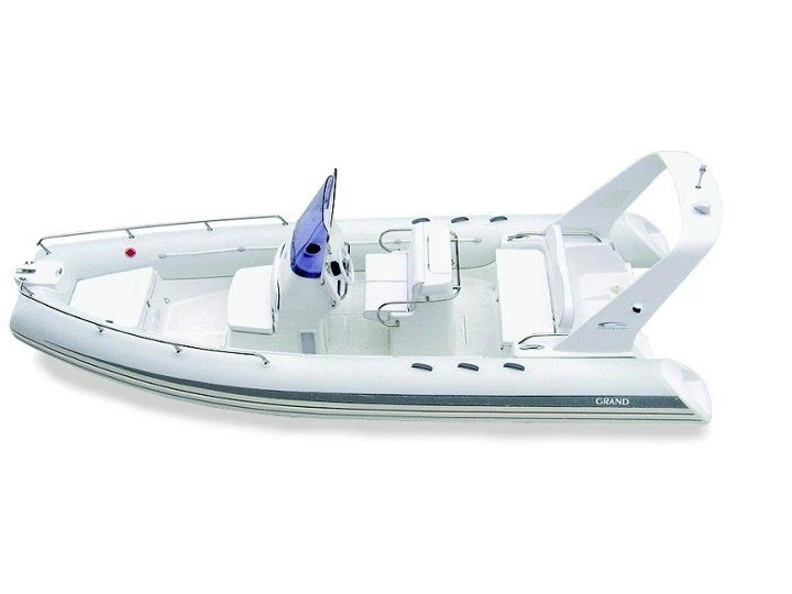 Noleggiare una DROMOR YACHTS DROMOR 28 CORINTHIAN a Ferragudo