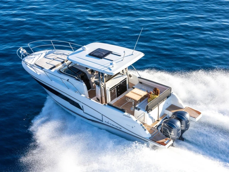 Noleggio a Bormes-les-Mimosas – Jeanneau Cap Camarat 10.5 WA su SamBoat