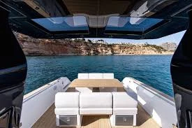 Noleggiare una Pardo Yachts Pardo 38 a Port Grimaud