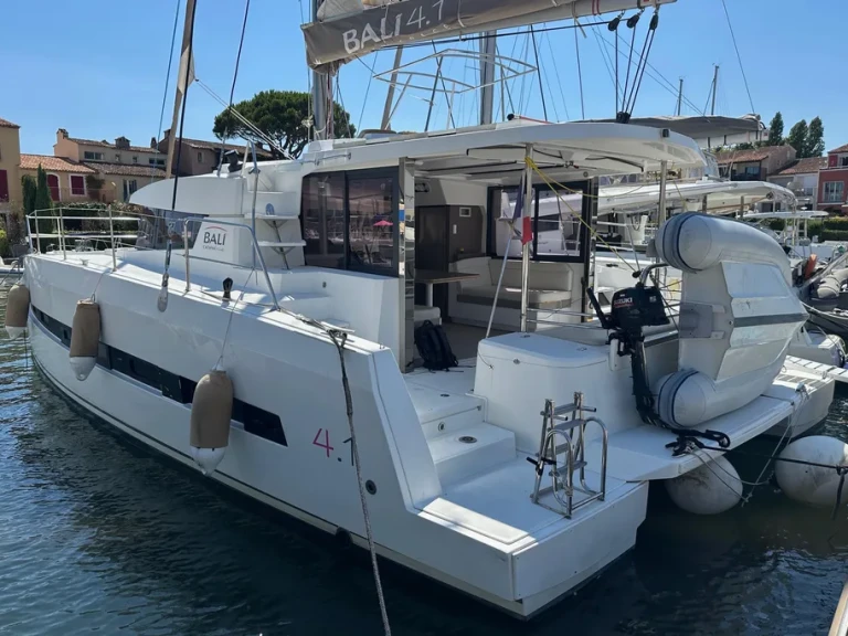Noleggio barche Bali Bali 4.1 a Villeneuve-Loubet su Samboat