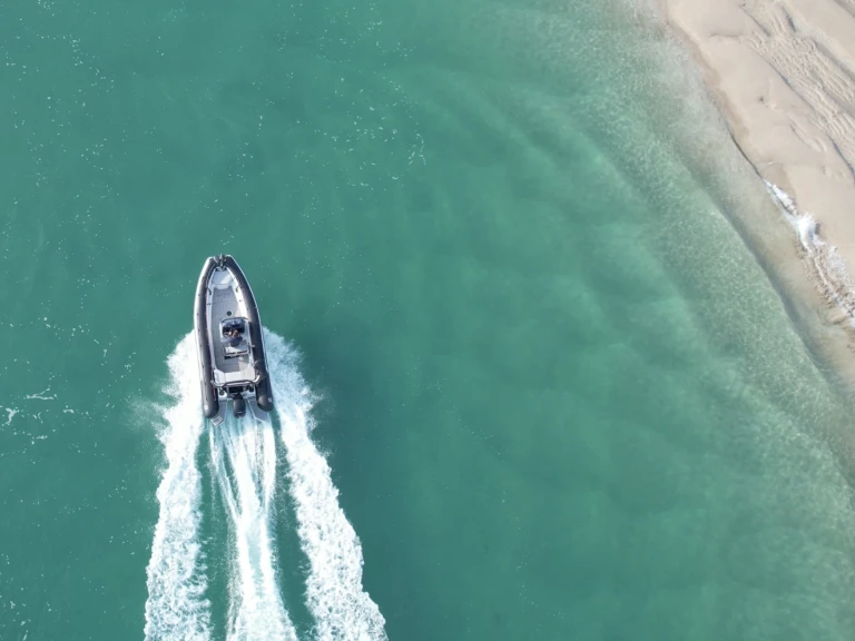 Zodiac OPEN 6.5 da affittare a  Francia