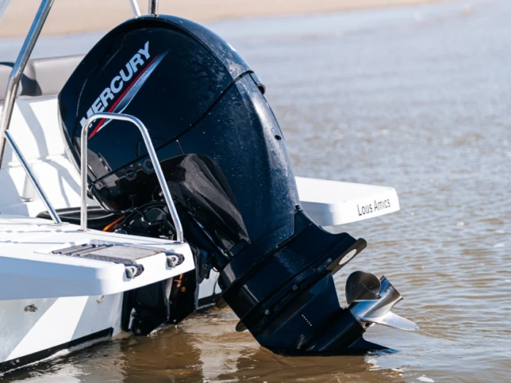 Noleggio barche Jeanneau Cap Camarat 6.5 CC Serie 3 a Arcachon su Samboat