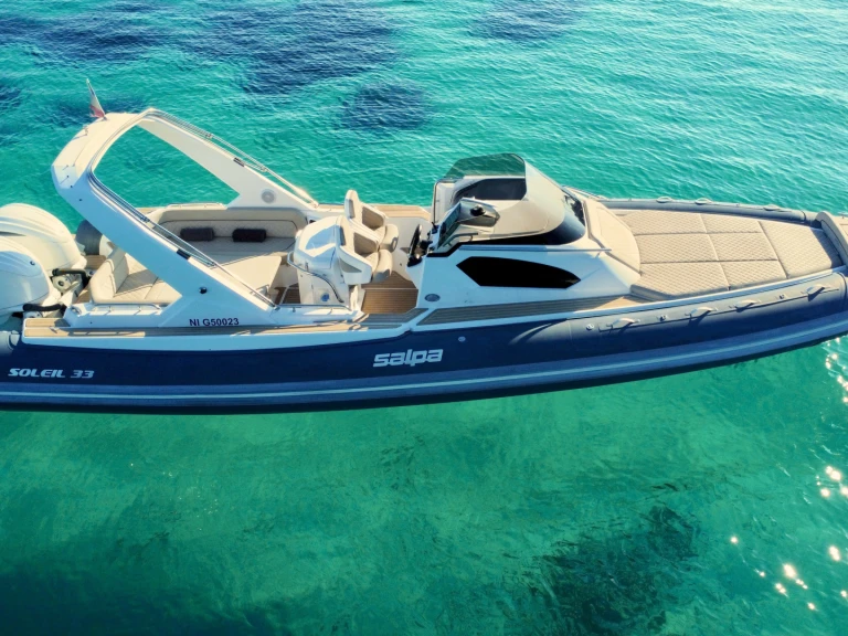 Gommone a noleggio a Juan-les-Pins al miglior prezzo