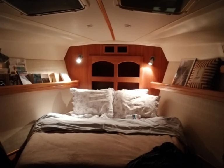 Barca a vela a noleggio a Francia al miglior prezzo