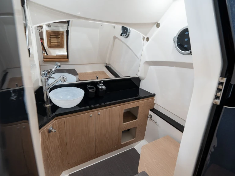 Noleggio Gommone con o senza skipper Bwa a Ajaccio