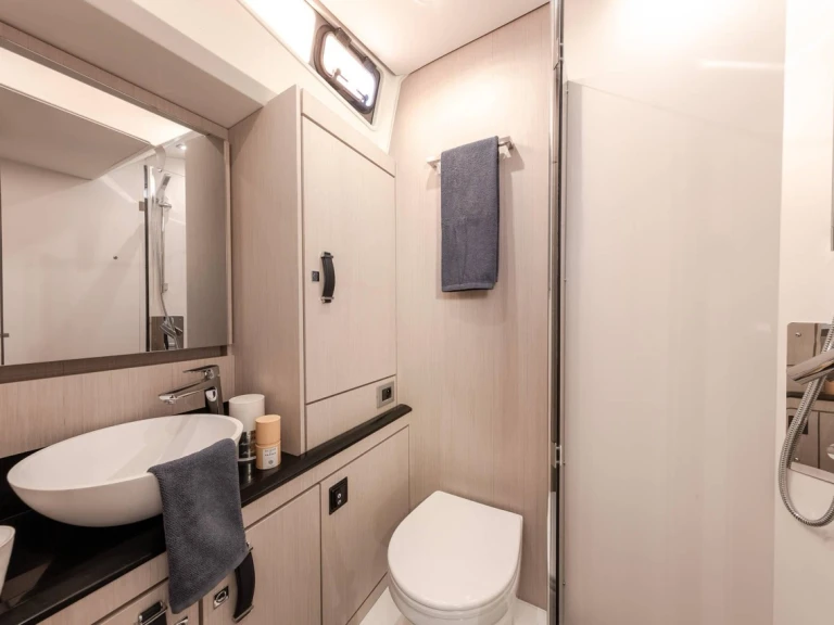 Noleggio barche Otranto economico Jeanneau 60