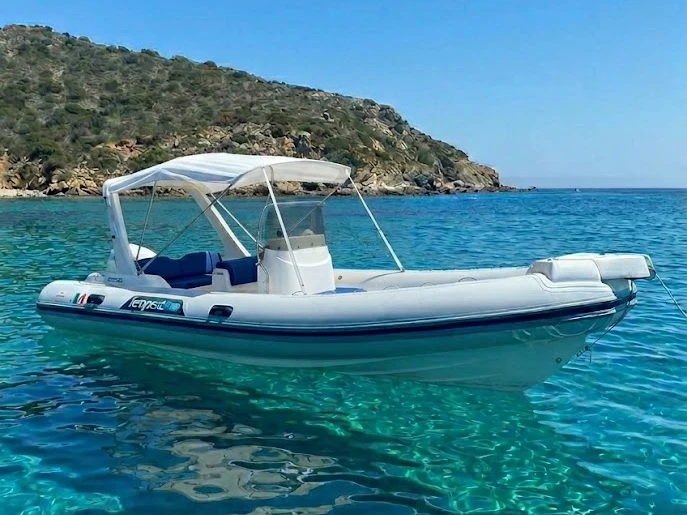 Noleggio Gommone con o senza skipper Capelli a La Maddalena