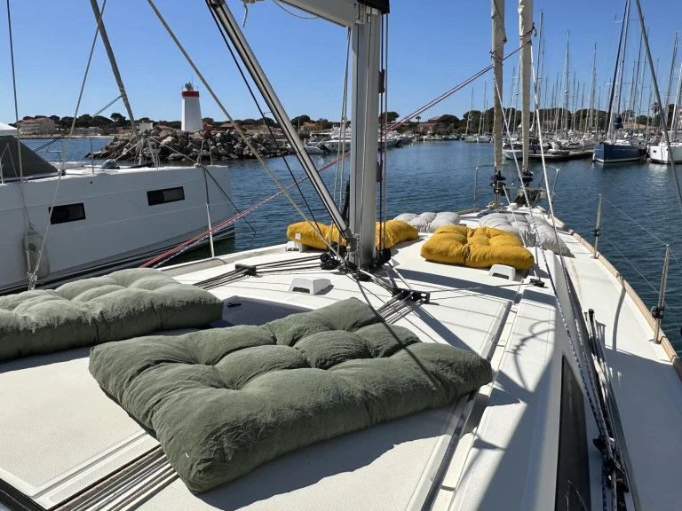 Noleggio Barca a vela Bénéteau con patente nautica