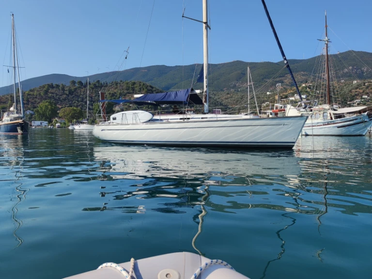 Noleggio barche Bavaria Bavaria 44 a Anávyssos su Samboat