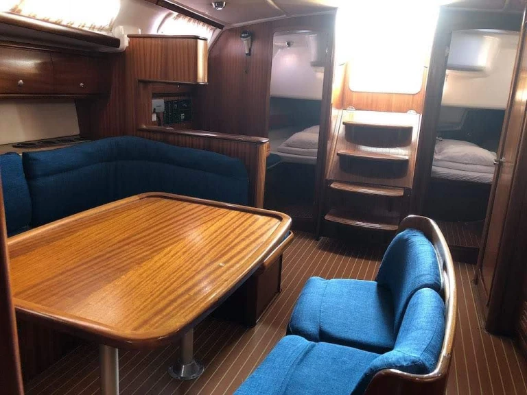 Noleggio Barca a vela con o senza skipper Bavaria a Anávyssos