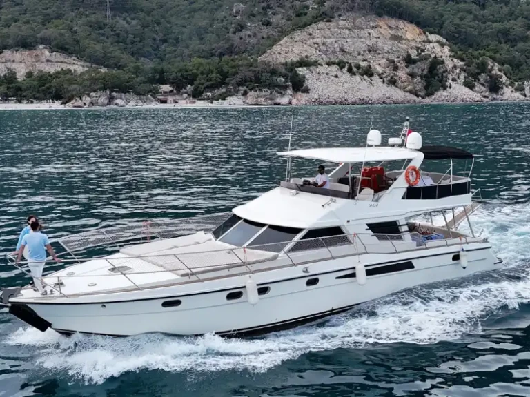 Noleggiare una Custom Made a Antalya (City)