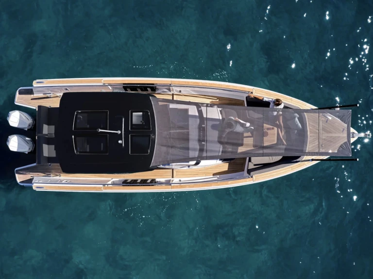 Noleggiare una Fjord Fjord 38 Xpress a Marina Botafoch