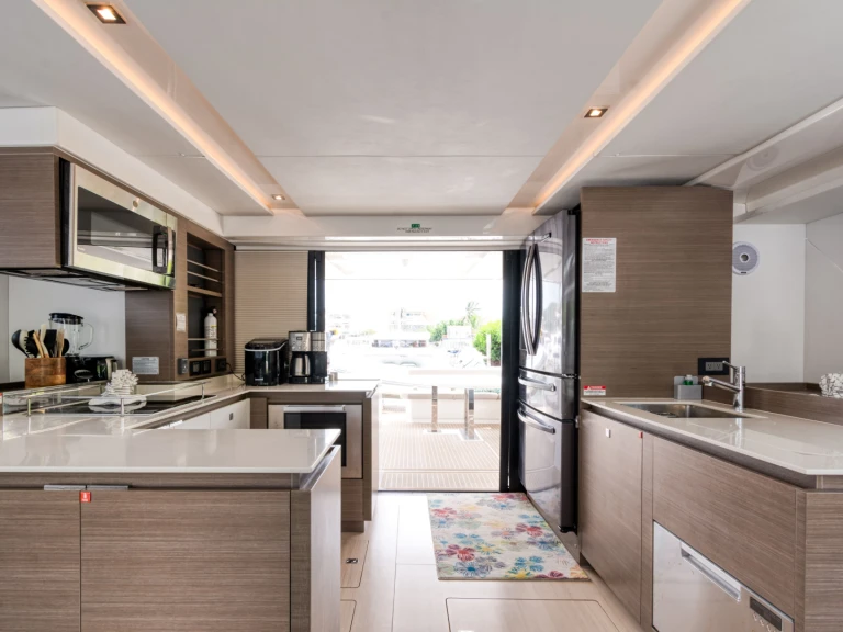 Noleggiare una Leopard 53 Motor Yacht a Tortola