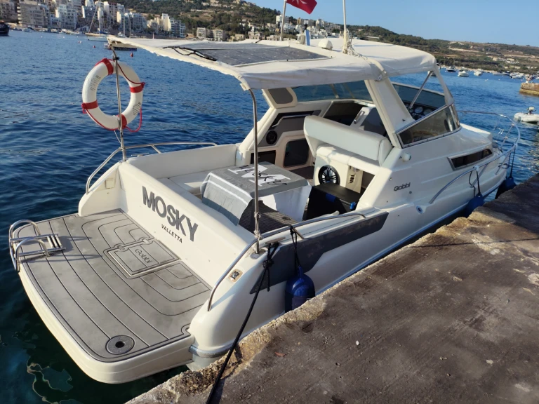 Noleggio a Saint Paul's Bay – Gobbi Gobbi 23 Cabin su SamBoat