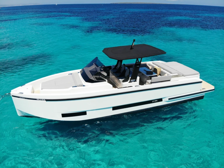 Noleggio Barca a motore a Ibiza Town – De Antonio D36 Open