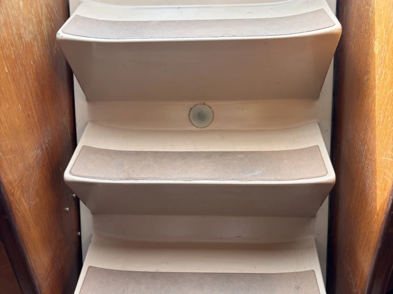 Barca a vela a noleggio a Francia al miglior prezzo