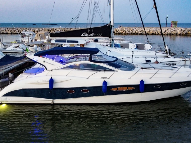 Noleggio barche Azimut Atlantis 47 a Porto Siracusa su Samboat