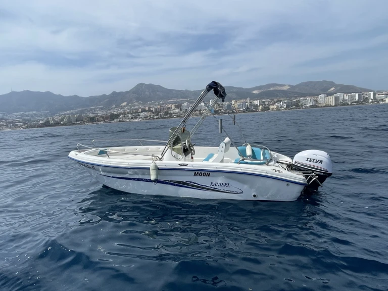 Noleggio a Estepona – Rainieri Azzurra 500 su SamBoat