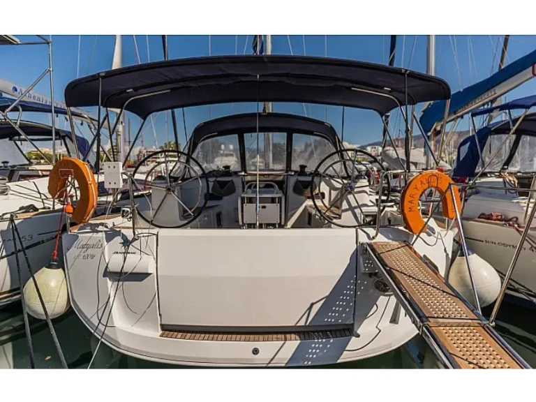 Noleggio barche Álimos economico sun odyssey 519 (4cab)