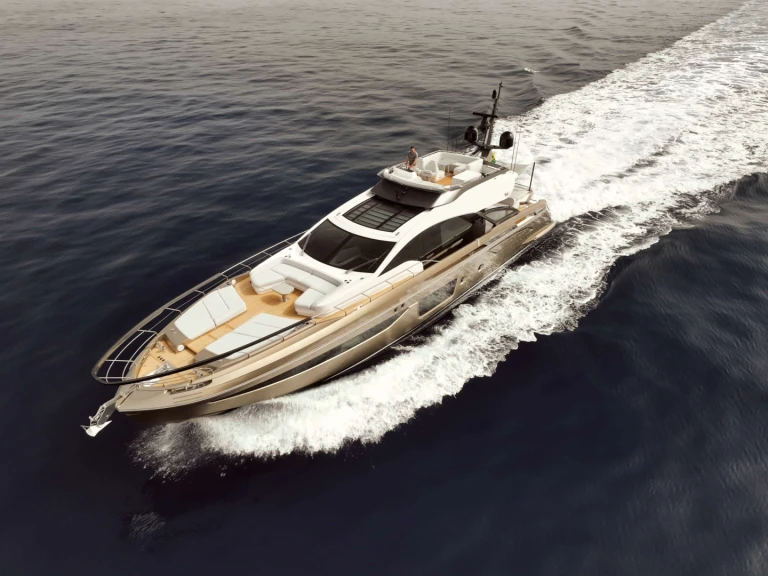 Noleggio Yacht di lusso Azimut con patente nautica