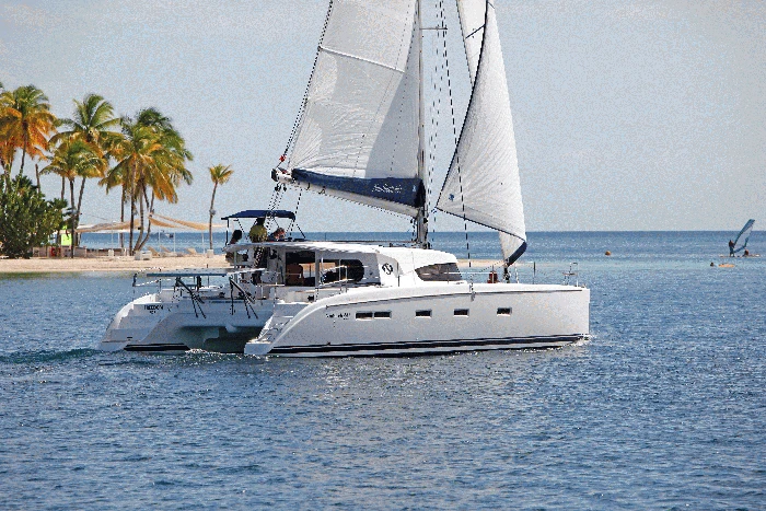 Noleggio Catamarano con o senza skipper Nautitech a Corazón de Jesús Island