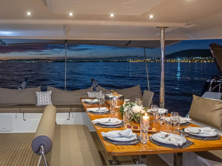 Fountaine Pajot Saba 50 da affittare a  Néa Péramos