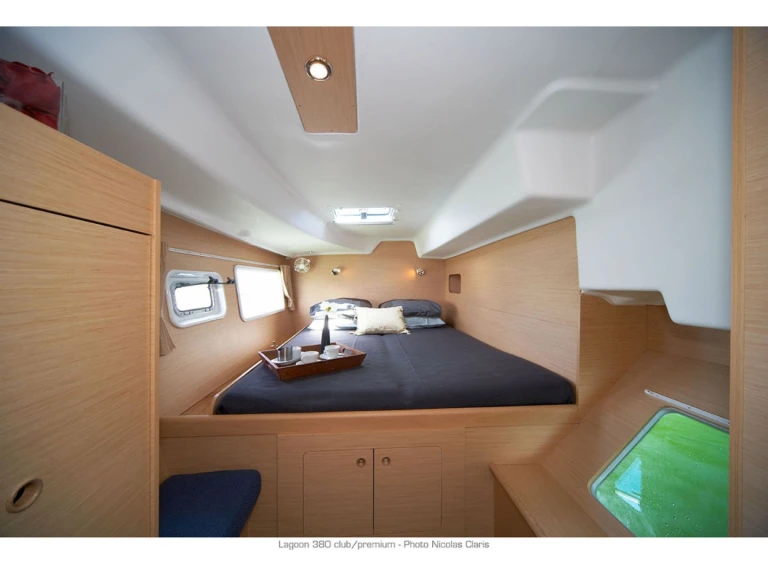 Noleggio barche Marsala economico Lagoon 380