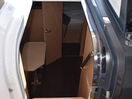 Noleggio barche Bavaria Bavaria SR38 Hard Top a Trogir su Samboat