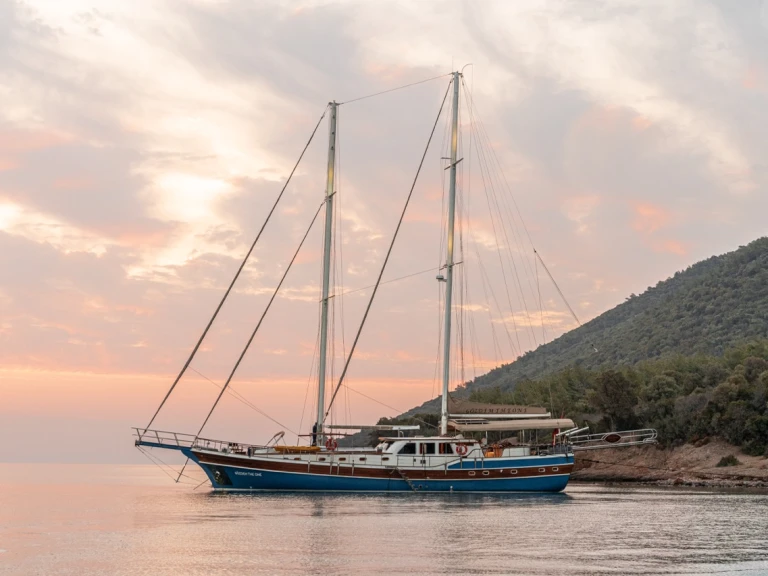 Noleggiare una Custom Made Gözdem The One a Bodrum