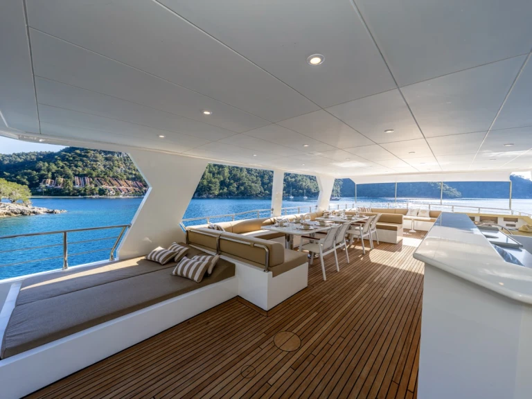 Noleggiare una Custom Made Lila Trawler a Fethiye