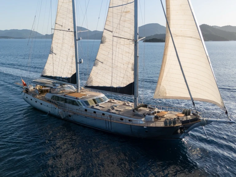 Noleggiare una Custom Made Silver Moon a Bodrum